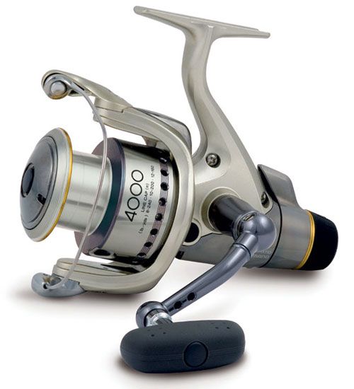 ������� SHIMANO Aspire 2500 RA