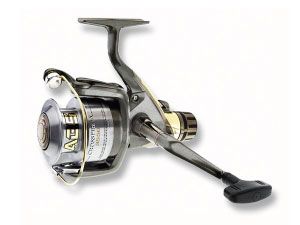 ������� Daiwa Crossfire 2500 A